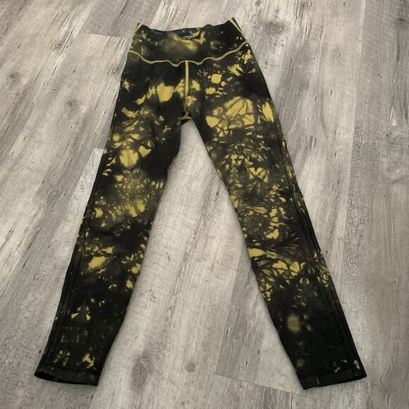 Good American Pants - Good American Essentials Golden Olive Tie Dye Seamless Leggings Size 3/4